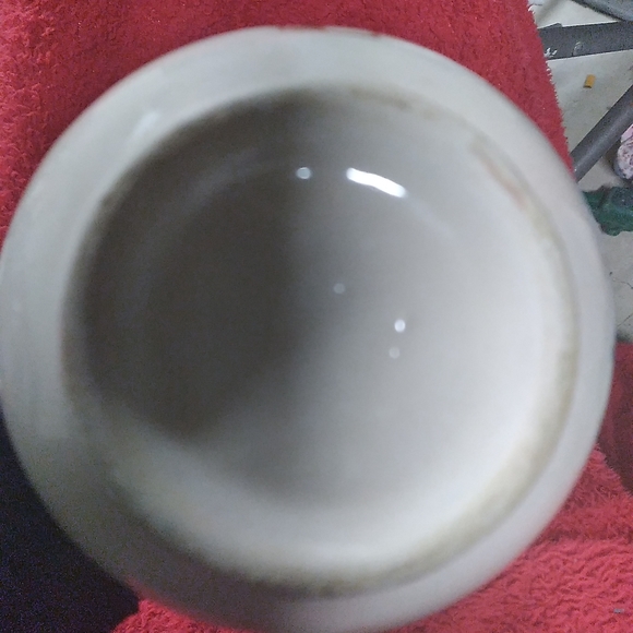 VINTAGE JAPANESE VASE - Picture 8 of 10